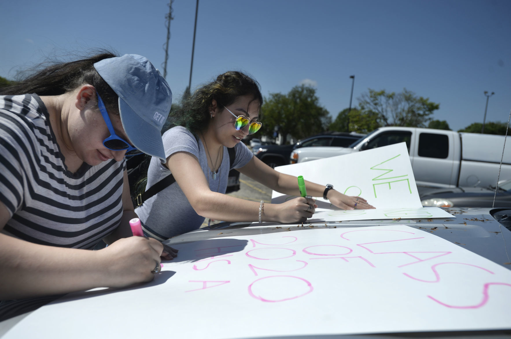 PROTEST FOR GRADUATION